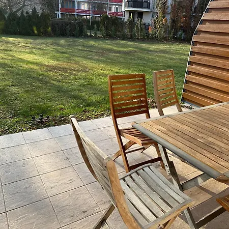 Beachfront With Garden In Appartement *